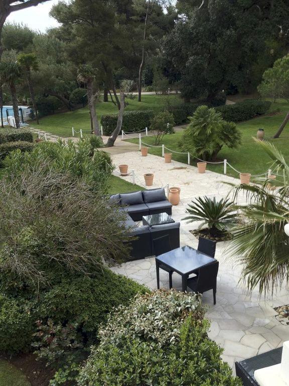 Badine Beach 5P Plage Piscine Balneo Clim Jardin Exotique Йер Экстерьер фото