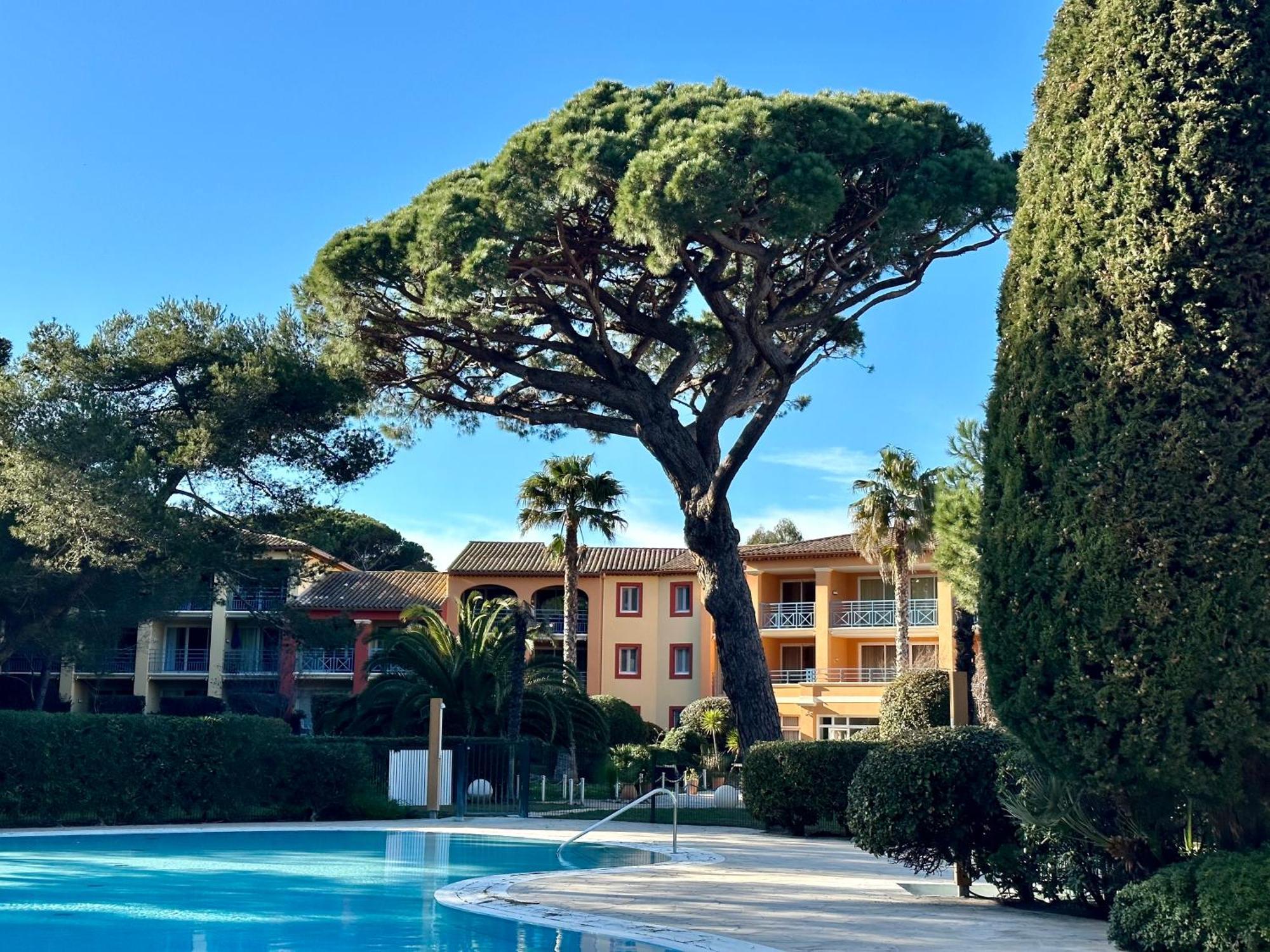 Badine Beach 5P Plage Piscine Balneo Clim Jardin Exotique Йер Экстерьер фото